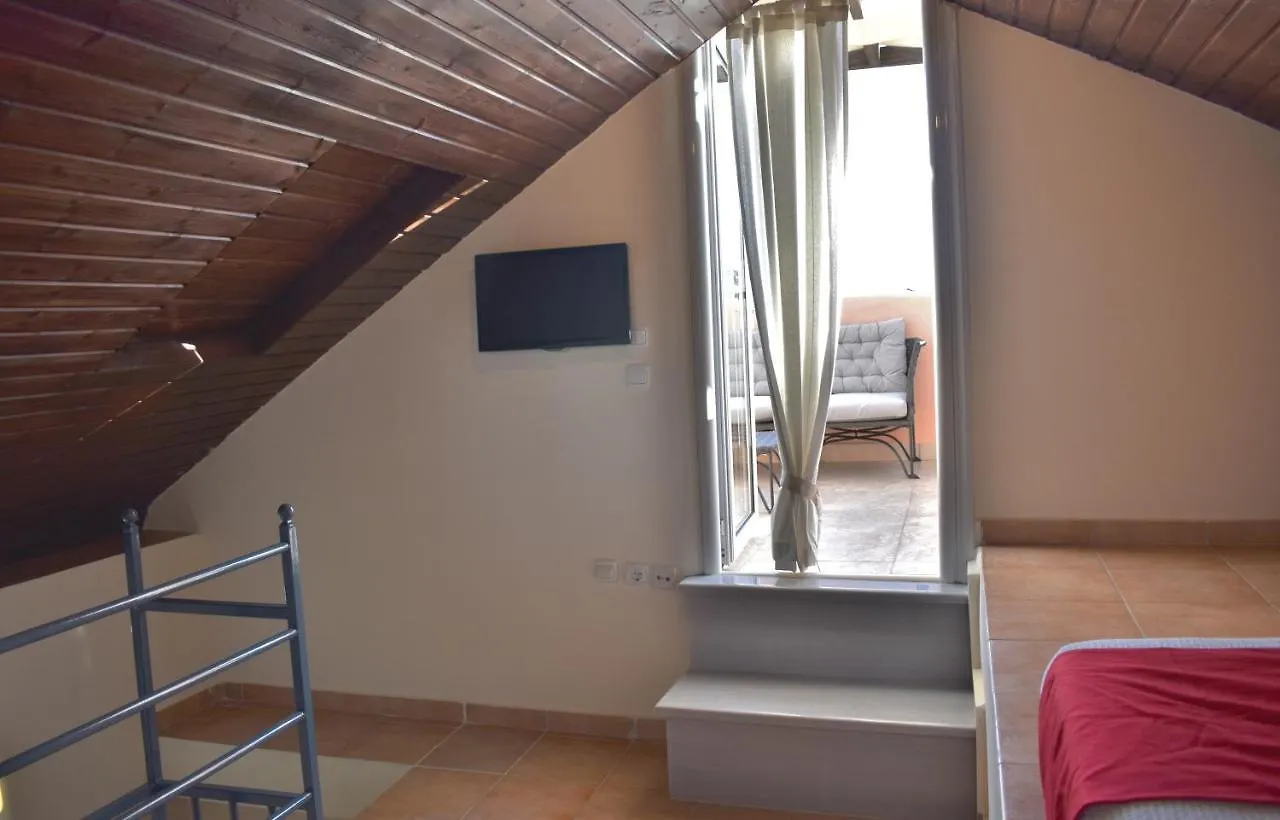 Willa Kripis House Pefkochori Dom wakacyjny